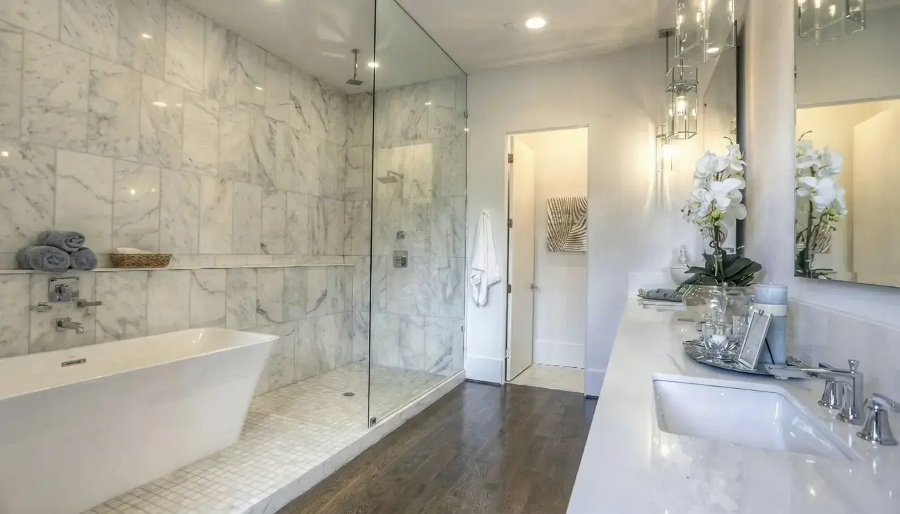 Shower Glass Partitions