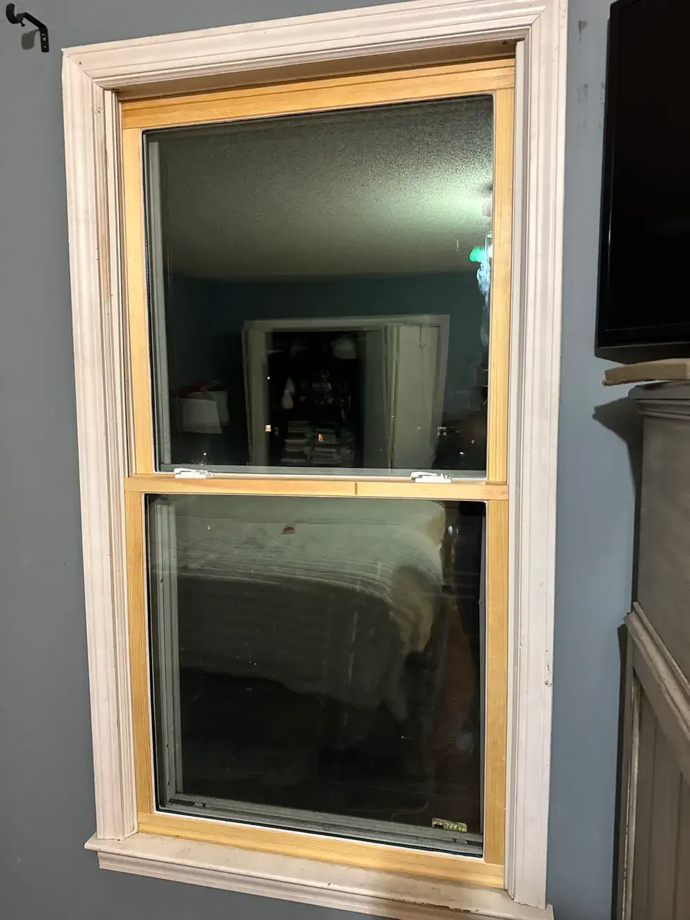 Image 10 wood windows